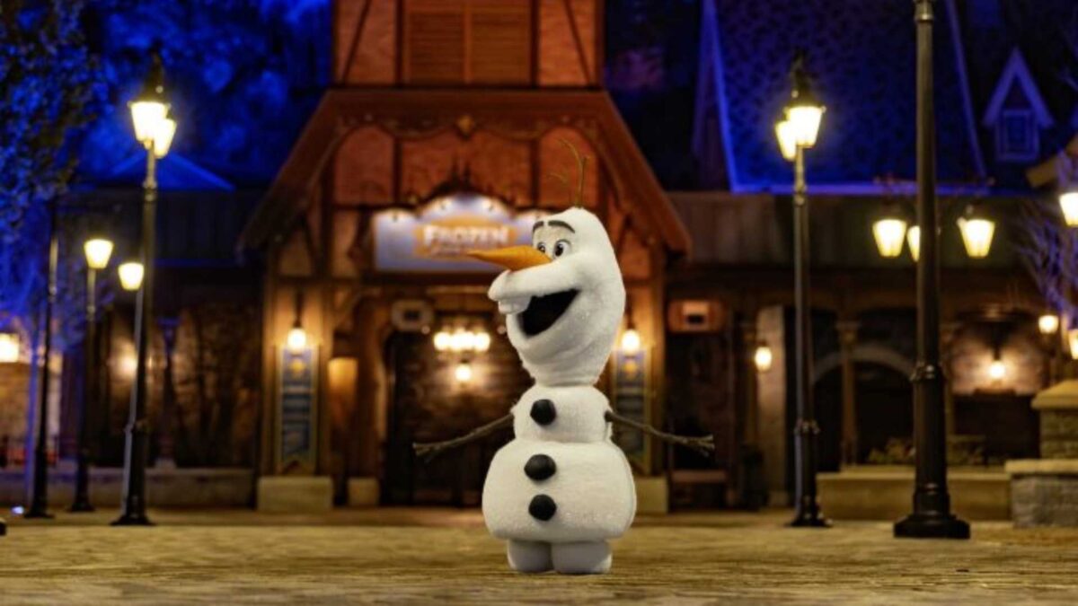 Ρομποτικός Olaf Ζωντανεύει Τη Disneyland: Η Νέα Εμπειρία Για Όλους